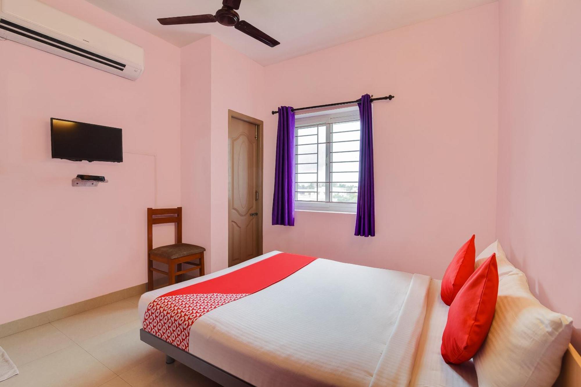 Oyo Flagship Lotus Lakeview Apartments Singānallūr エクステリア 写真